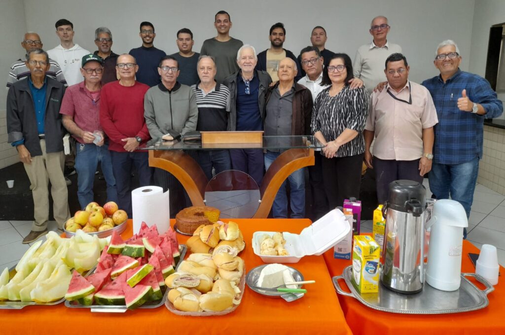Café da Manhã com a Palavra o irmão Locir Cerqueira – Realização: Núcleo CIIB Grande Vitória-ES.