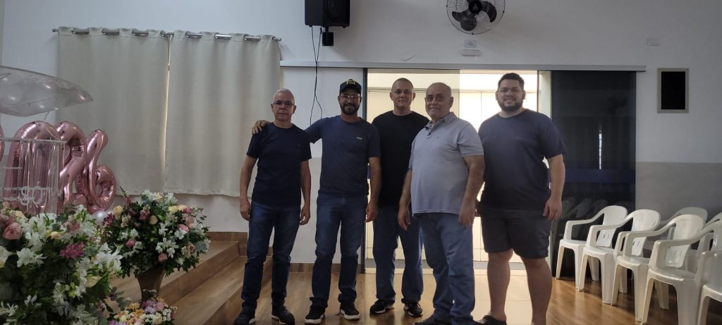 Núcleo CIIB do Triângulo Mineiro e Casa de Oração Av 21 no Centro de Ituiutaba MG.