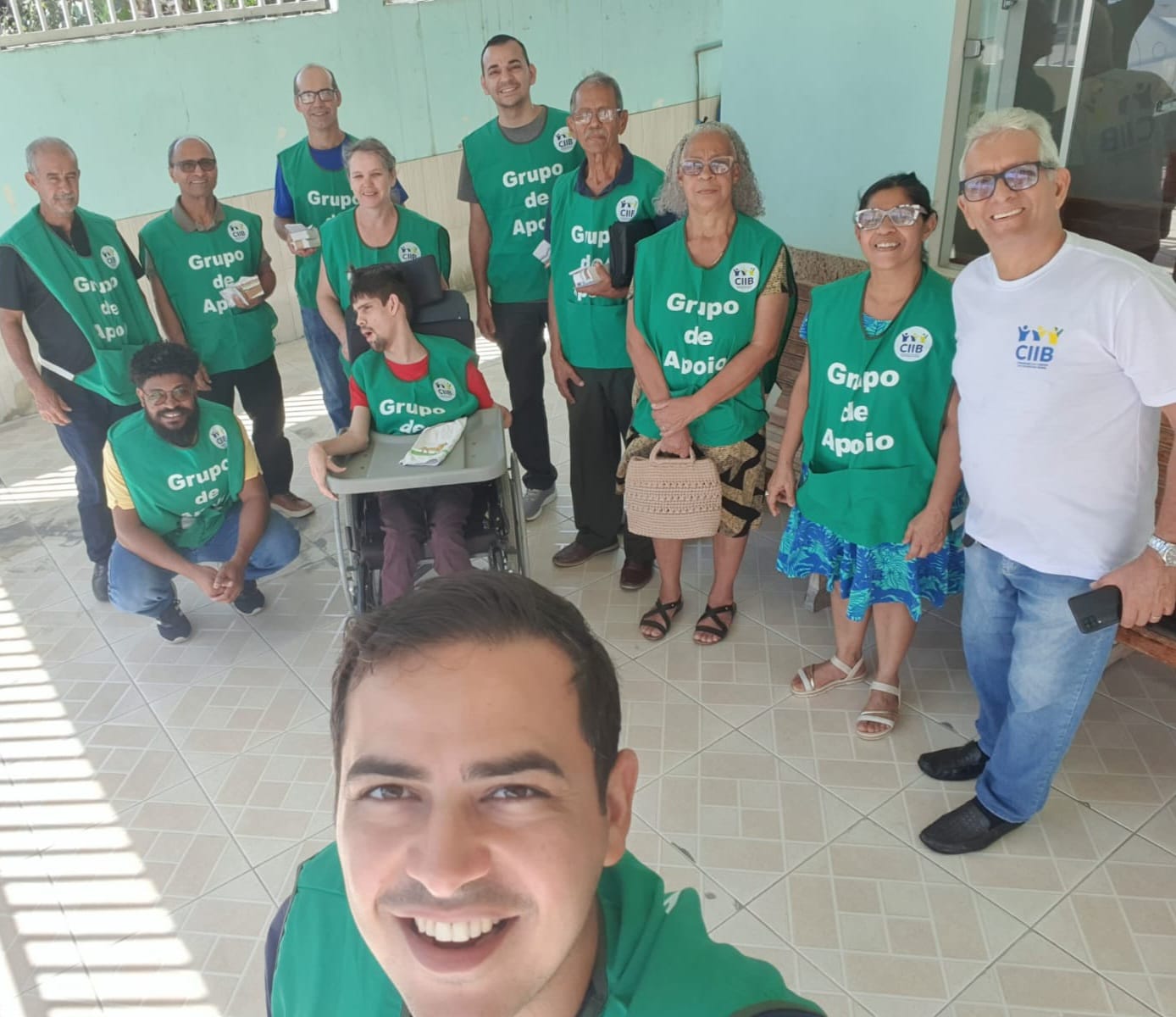 Ação Evangelística com apoio do Núcleo CIIB Grande Vitória-ES em Nova Carapina Serra ES.